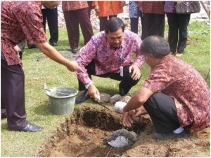 Peletakan Batu Pertama Poltekkes Semarang Kampus VII Purwokerto