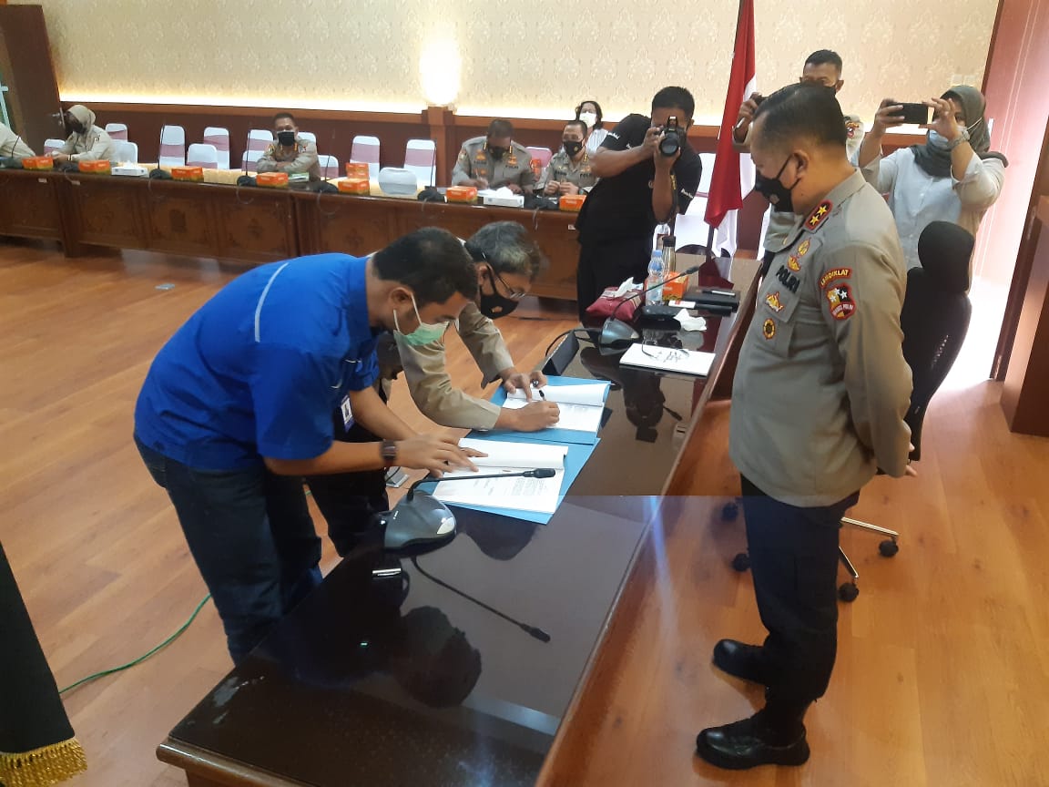 Penandatanganan Kontrak Proyek RS Bhayangkara Akpol